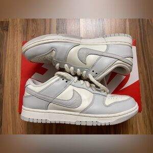 Nike Dunk Low sneakers
Needlework Sail Aura (Women's)